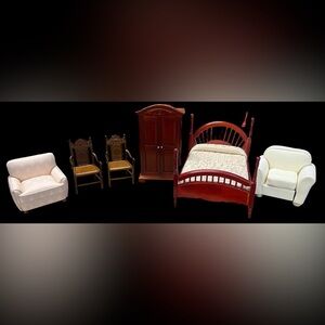 High Quality Miniature Cherry Wood Bed and Dollhouse Furniture Set